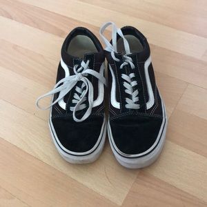 Black Vans